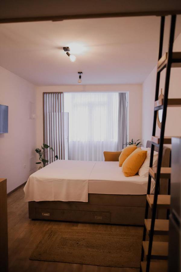 Apartman Neo Mostar Bagian luar foto