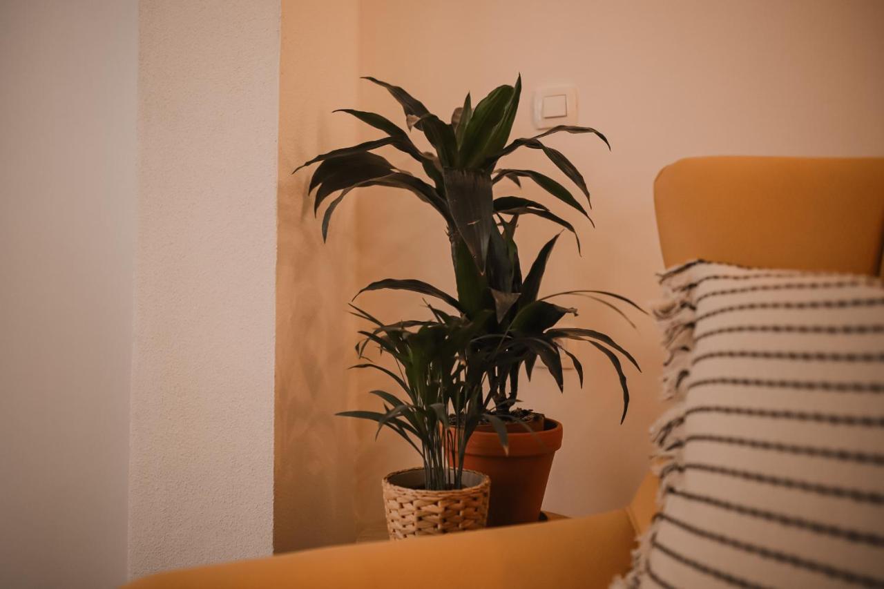 Apartman Neo Mostar Bagian luar foto